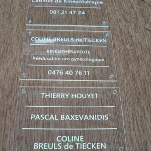 Plaque-02a